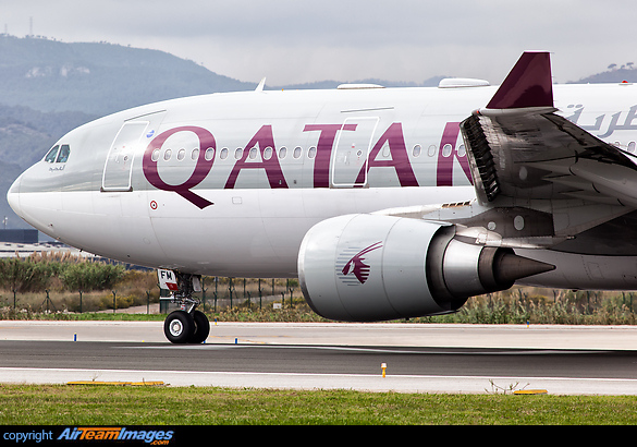 Airbus A330-203 Airbus A330-203
