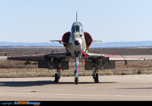 Douglas TA-4H AyitM Douglas TA-4H AyitM