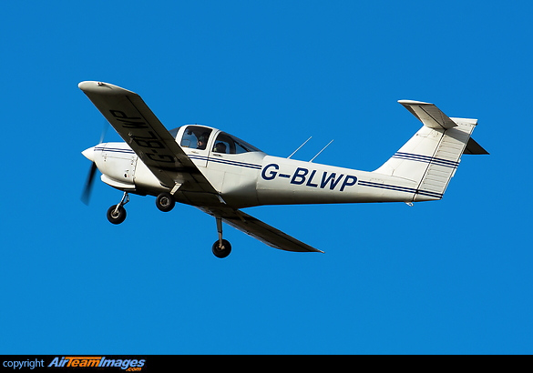 Piper PA-38-112 Tomahawk Piper PA-38-112 Tomahawk