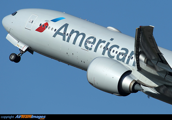 Boeing 777-323/ER Boeing 777-323/ER