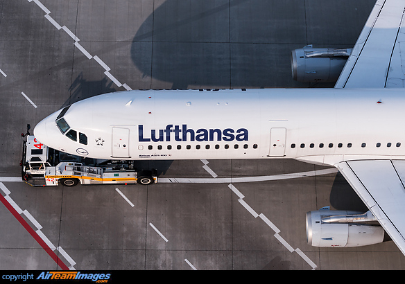 Airbus A321-131 Airbus A321-131