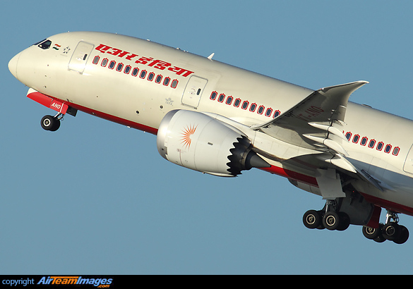 Boeing 787-8 Dreamliner Boeing 787-8 Dreamliner
