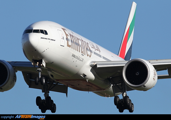 Boeing 777-21H/LR Boeing 777-21H/LR