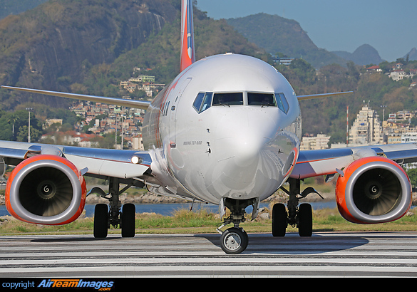 Boeing 737-8EH Boeing 737-8EH