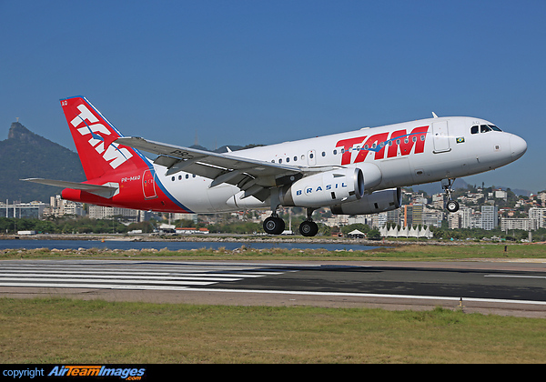 Airbus A319-132 Airbus A319-132