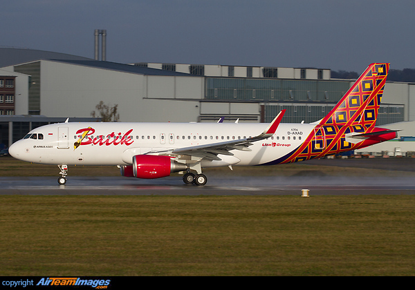 Airbus A320-214 Airbus A320-214