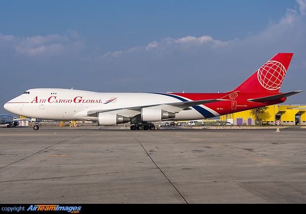 Boeing 747-481F/SCD Boeing 747-481F/SCD