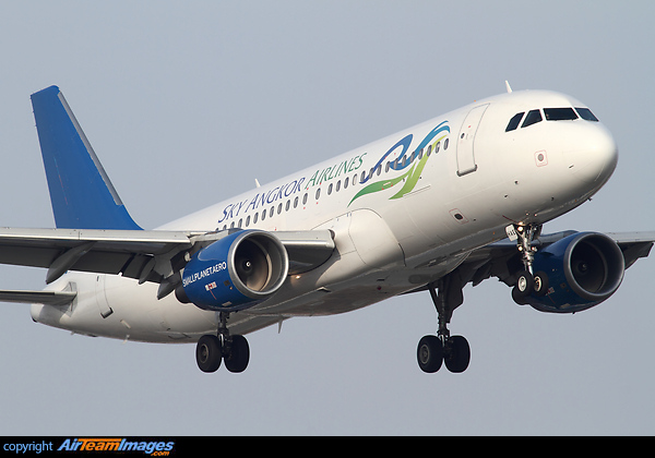 Skywings Asia Airlines will rebrand itself as Sky Angkor Airlines with effect from December 1. The Cambodian carrier will shortly take delivery of two Small Planet Airlines Polska A320-200s, SP-HAE and SP-HAF, for use on flights between Siem Reap and cities in China and South Korea. Airbus A320-214