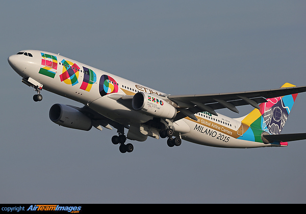 Special paint scheme deco promoting Milano Expo 2015 Airbus A330-243