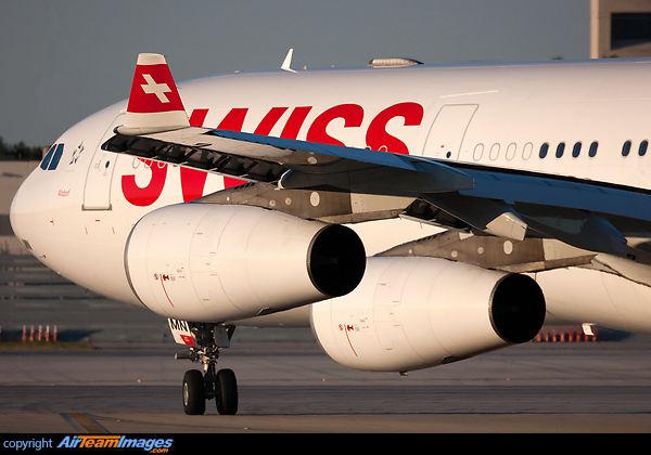 Airbus A340-313X Airbus A340-313X