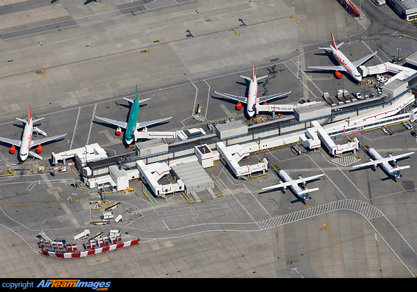 South Terminal domestic overview. London Gatwick Airport