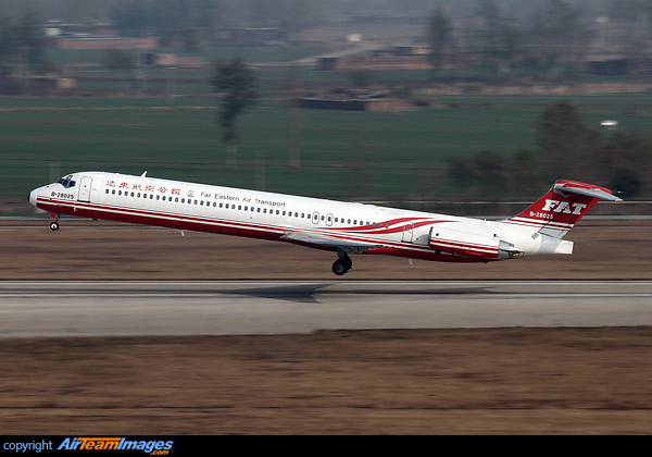 McDonnell Douglas MD-82