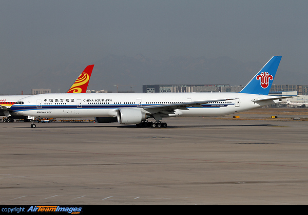 Boeing 777-31B/ER Boeing 777-31B/ER