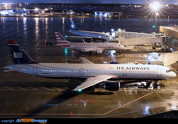 Airbus A321-211 Airbus A321-211