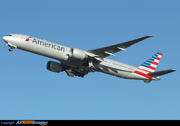 Boeing 777-323/ER Boeing 777-323/ER