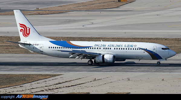 Boeing 737-86N Boeing 737-86N