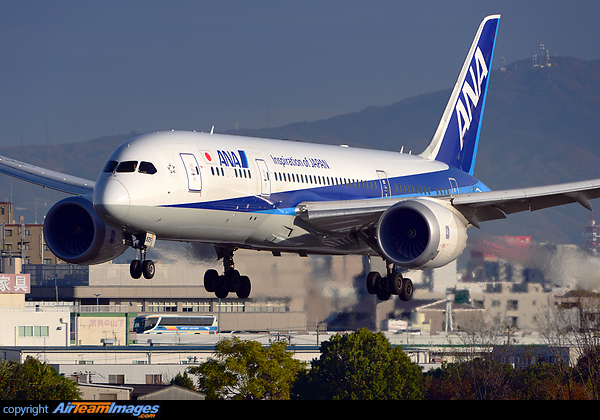 Boeing 787-8 Dreamliner Boeing 787-8 Dreamliner