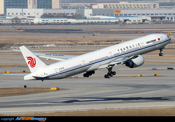 Boeing 777-39L/ER Boeing 777-39L/ER