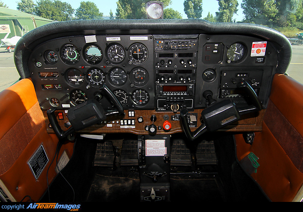 Cessna 172P Skyhawk II Cessna 172P Skyhawk II