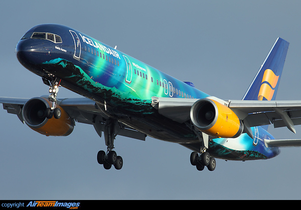 Boeing 757-256 Boeing 757-256