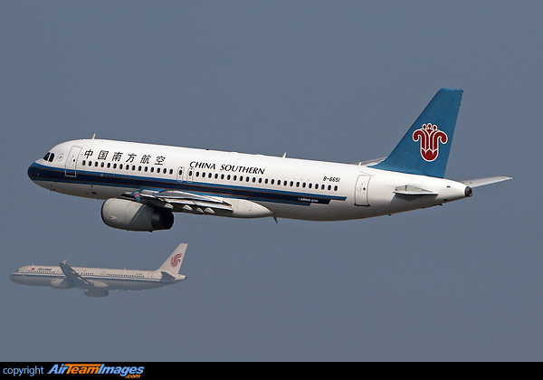 Airbus A320-232 Airbus A320-232