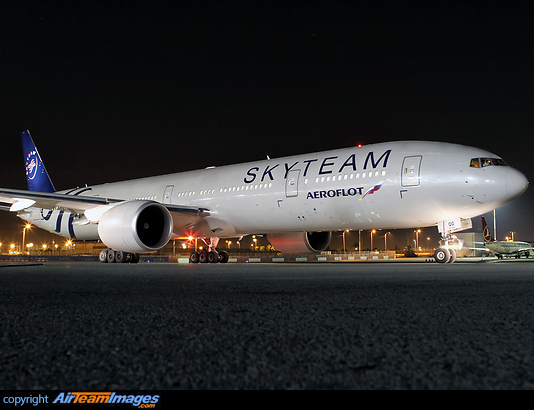 Boeing 777-3M0/ER Boeing 777-3M0/ER