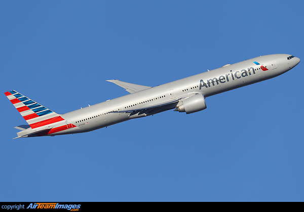 Boeing 777-323/ER Boeing 777-323/ER