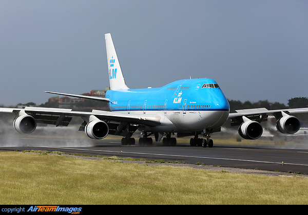 Boeing 747-406 Boeing 747-406