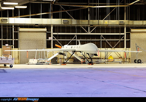 General Atomics MQ-1B Predator General Atomics MQ-1B Predator