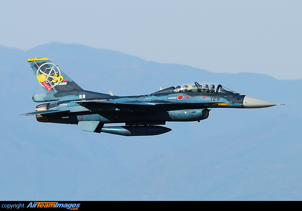JASDF 60th anniversary F-2B of the Tsuiki air base 6 Sq. Mitsubishi F-2B