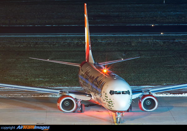 Boeing 737-86J Boeing 737-86J