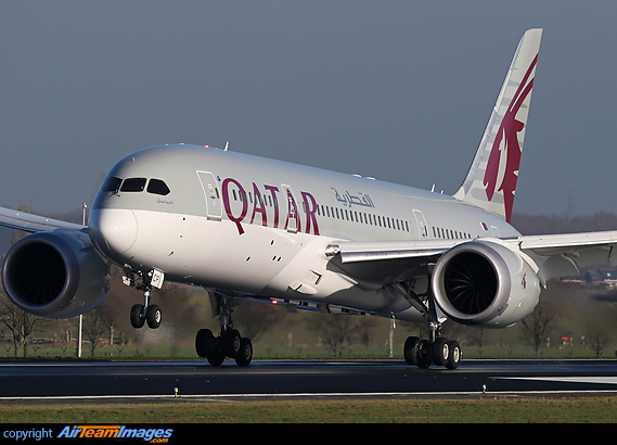 Boeing 787-8 Dreamliner Boeing 787-8 Dreamliner