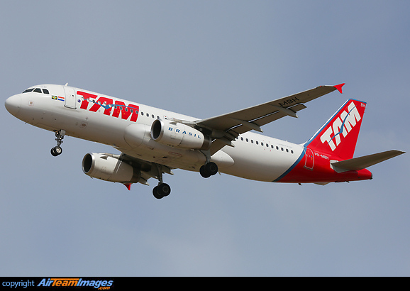 Airbus A320-232 Airbus A320-232