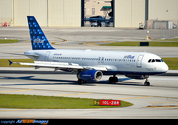 Airbus A320-232 Airbus A320-232