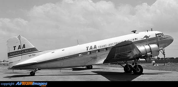 Douglas C-47A Skytrain (DC-3) Douglas C-47A Skytrain (DC-3)