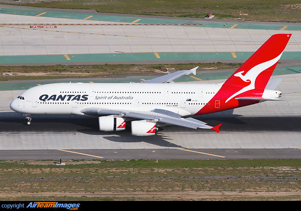 Airbus A380-842 Airbus A380-842
