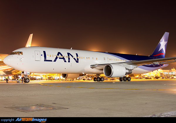 Boeing 767-316/ER Boeing 767-316/ER
