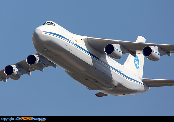 Antonov An-124-100 Ruslan Antonov An-124-100 Ruslan