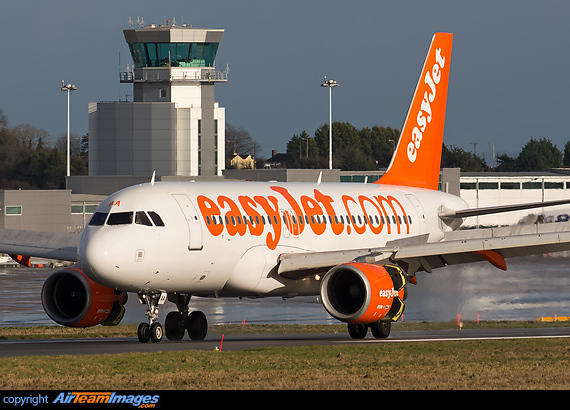 Airbus A319-111 Airbus A319-111