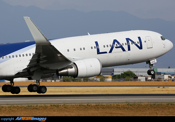 Boeing 767-316/ER Boeing 767-316/ER
