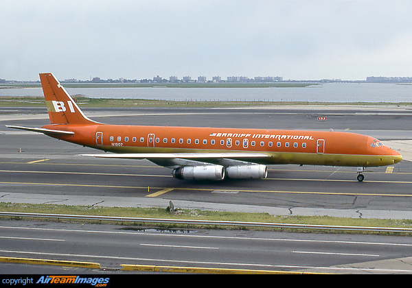 Douglas DC-8-62CF Douglas DC-8-62CF