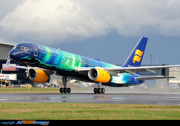 Boeing 757-256 Boeing 757-256
