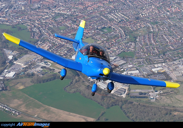 Air-to-Air over Yeovil Zenair CH-601 HDS Zodiac