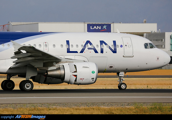 Airbus A319-112 Airbus A319-112