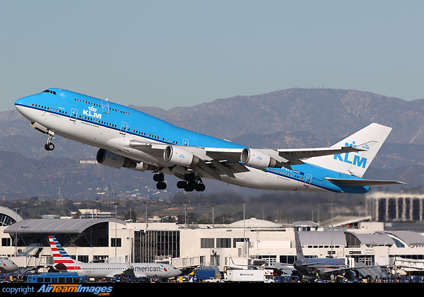 Boeing 747-406M Boeing 747-406M