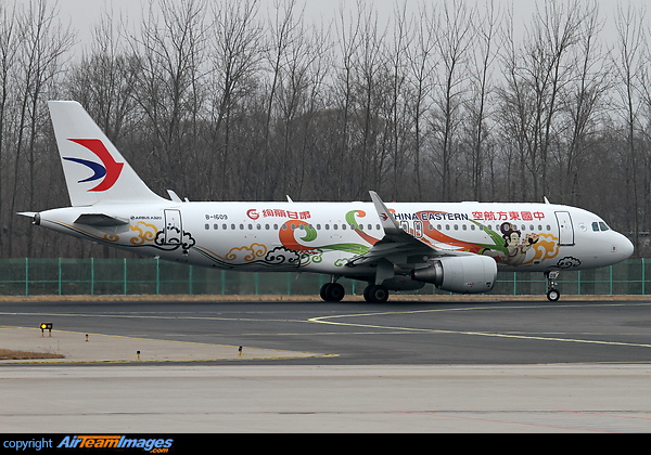 Airbus A320-214 Airbus A320-214