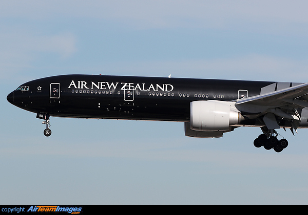 Boeing 777-319/ER Boeing 777-319/ER