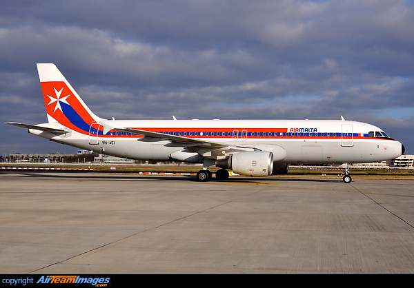 Airbus A320-214 Airbus A320-214
