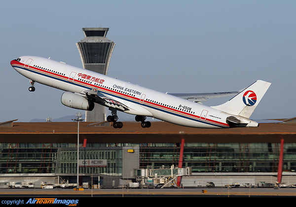 Airbus A330-343 Airbus A330-343