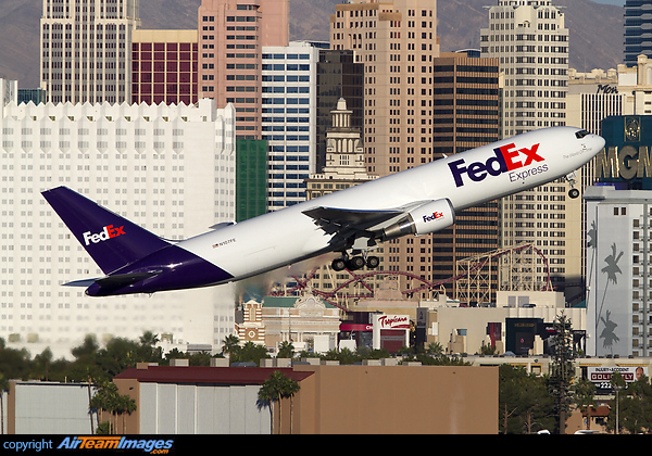 Boeing 767-3S2F/ER Boeing 767-3S2F/ER